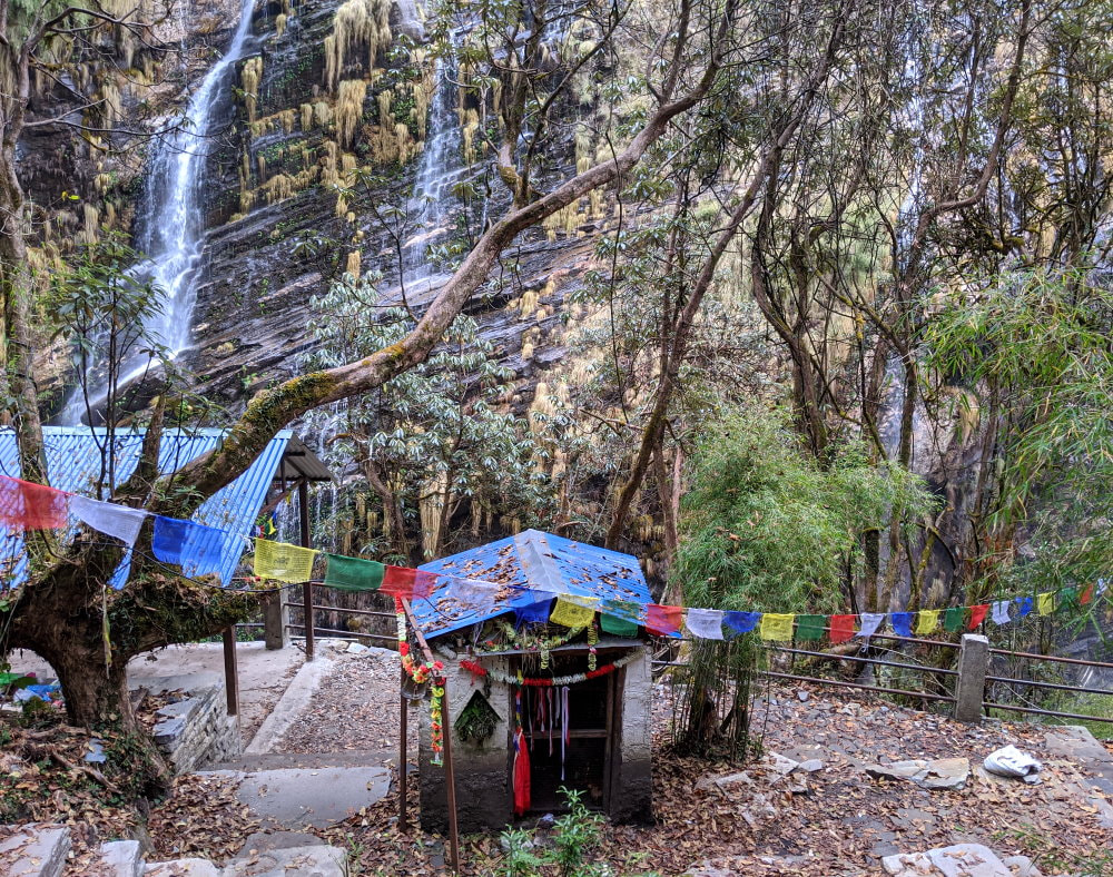 Waterfall Shrine between Dovan and Himalaya