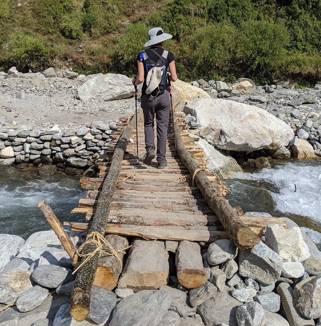 Bridge crossing the river between Ghandruk and Chhomrong