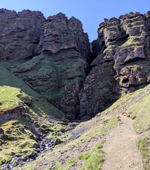 Rauðfeldsgjá Gorge